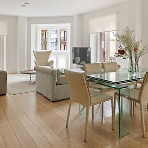 Easo Suite 7 By Feelfree Rentals